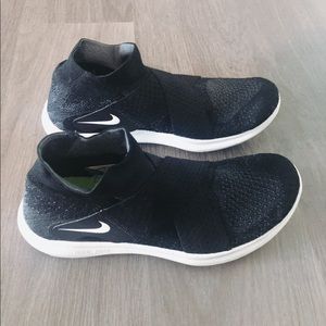 Nike Free RN Motion Flyknit